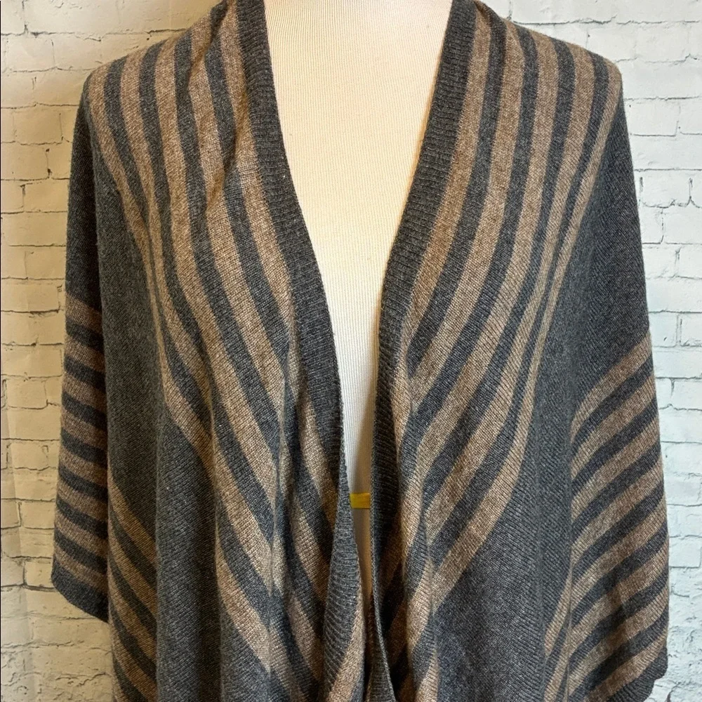 Cashmere Poncho Cape Scarf Gray Tan Stripe Boho Western 100% Cashmere Handmade - Picture 4 of 16